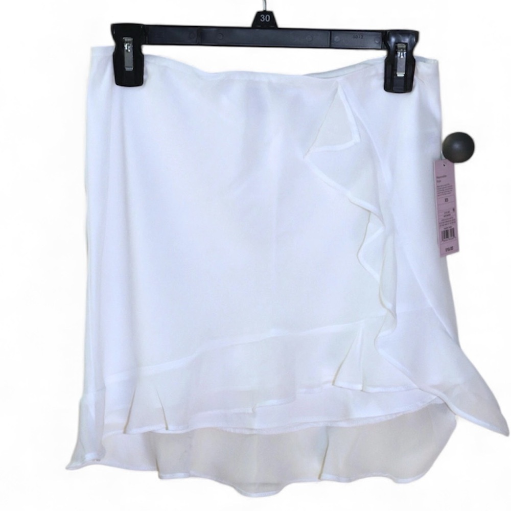 Wild Fable Asymmetrical White Ruffled Skirt